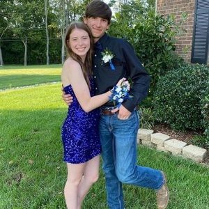 Meet your Posher, Lydia